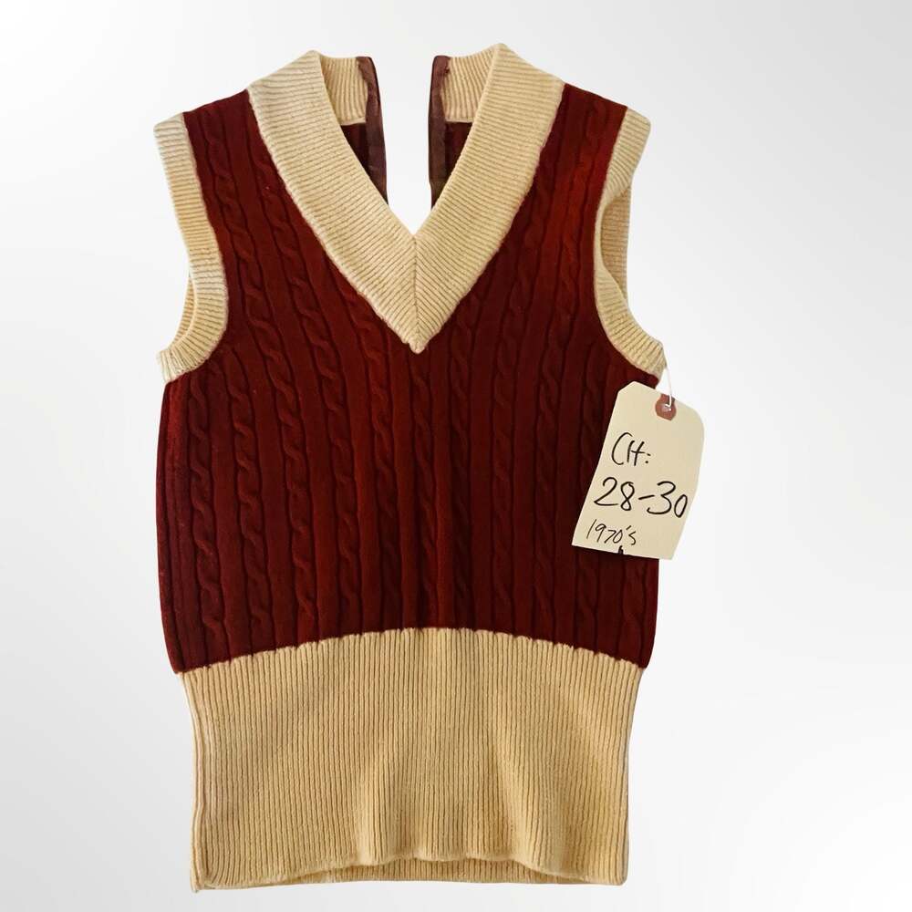 Vintage 1970s 100% Pure Wool Cable Knit V-Neck Sweater Vest Red Cream - Picture 4 of 7